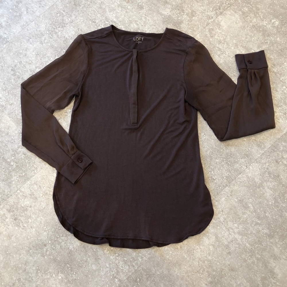 Women’s Loft long sleeve blouse